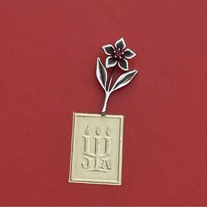 James Avery flower Gemstone pendant